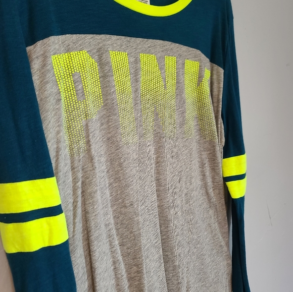 PINK T-Shirt - Picture 2 of 3